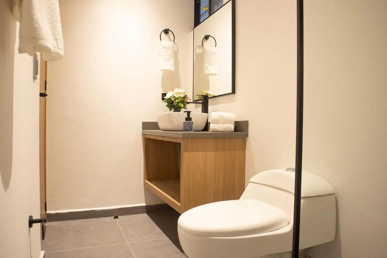 아파트 Rosa Negra Retreat Cozy Stadio Aparta-Suite 메딜린