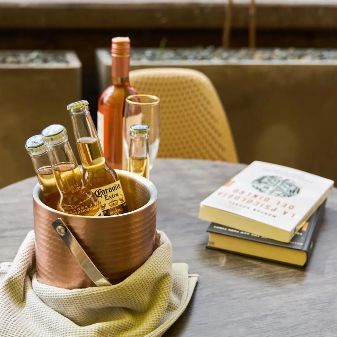 Rosa Negra Retreat Cozy Stadio Aparta-Suite 메딜린