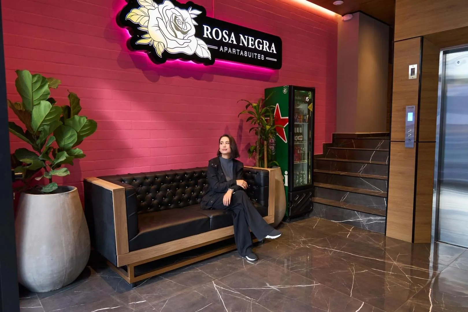 Daire Rosa Negra Retreat Cozy Stadio Aparta-Suite Medellín Kolombiya